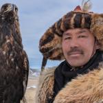 chasseur kazakh avec son aigle